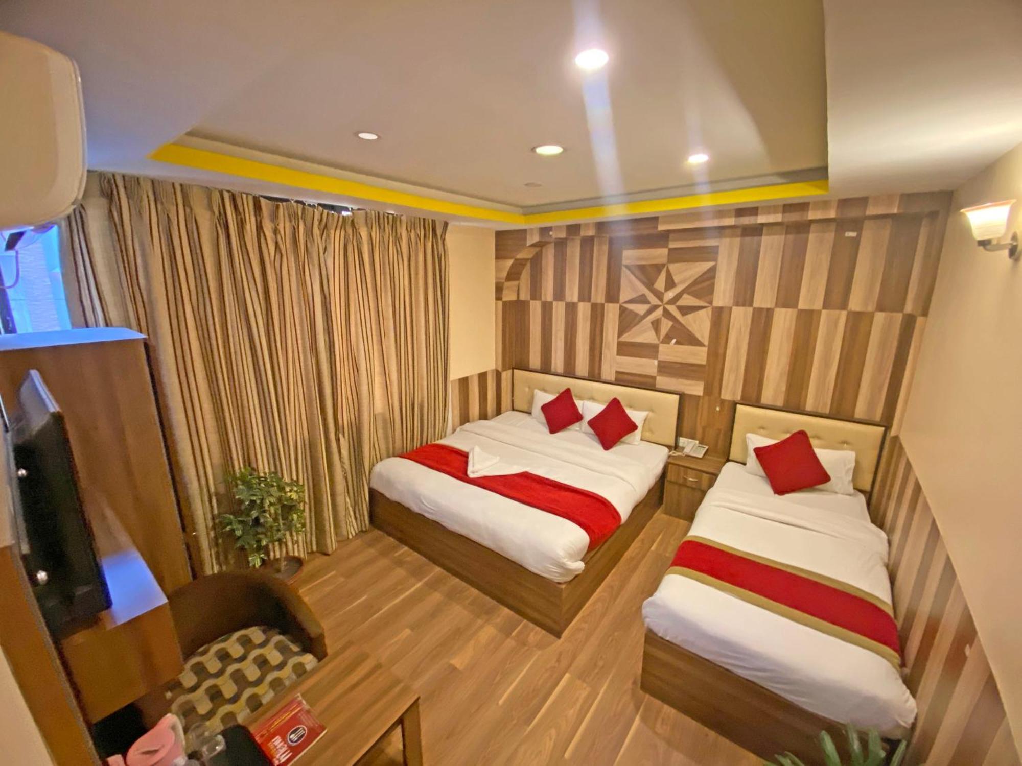 Hotel Airport Holiday Catmandu Exterior foto