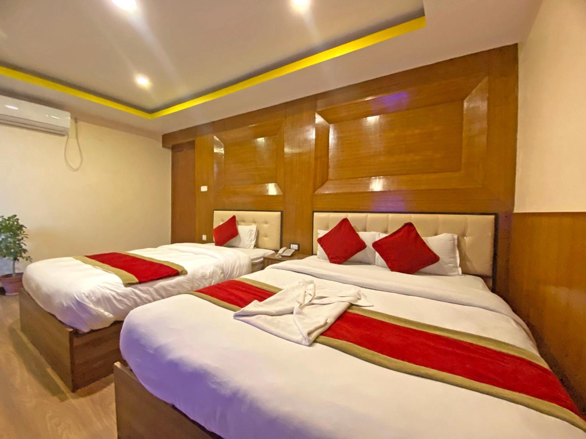 Hotel Airport Holiday Catmandu Exterior foto